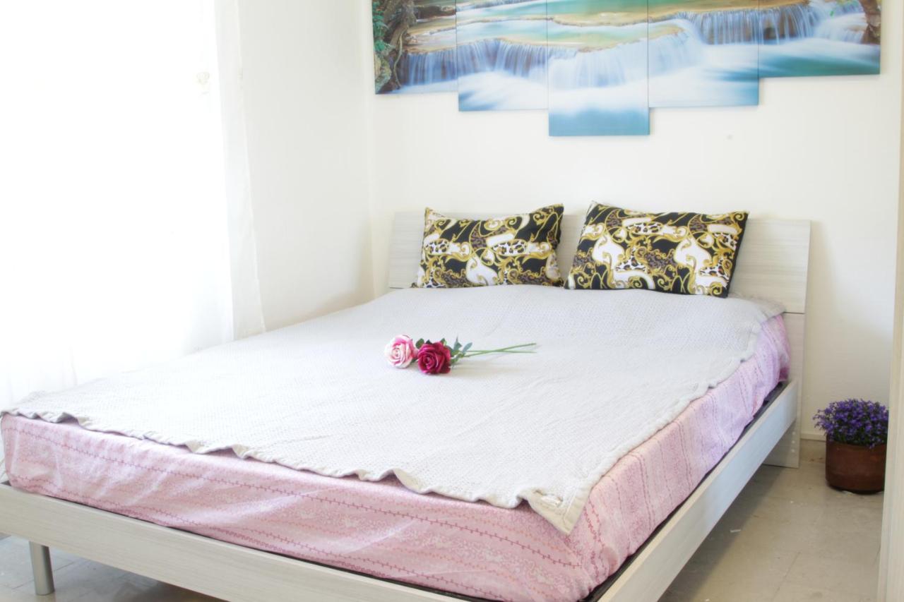 Villa Chiara Affitta Camere การ์รารา ภายนอก รูปภาพ